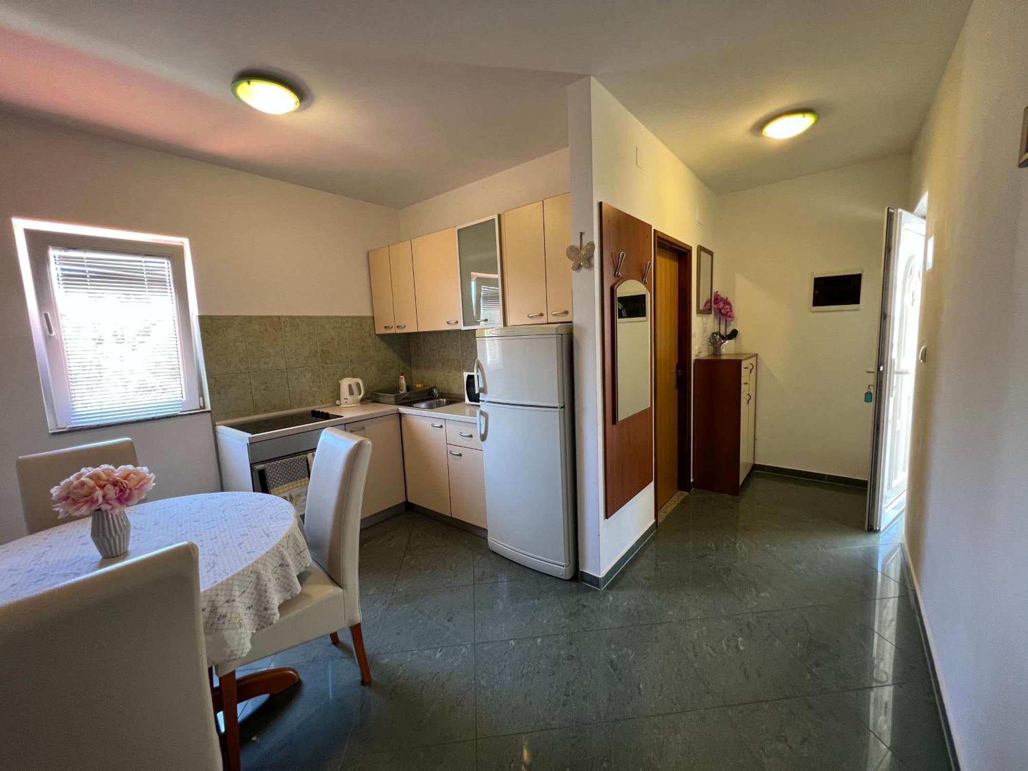 Apartments Ana Stari Grad  Luaran gambar