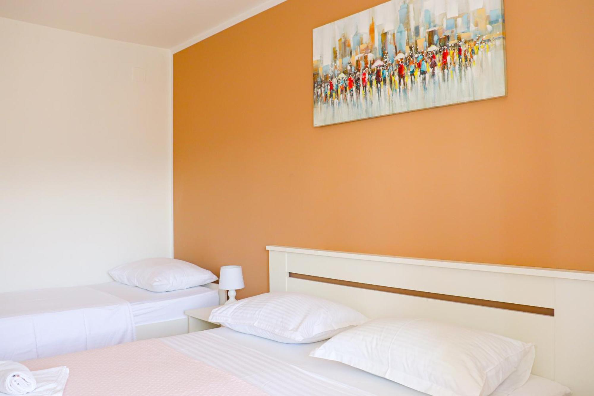 Apartments Ana Stari Grad  Luaran gambar